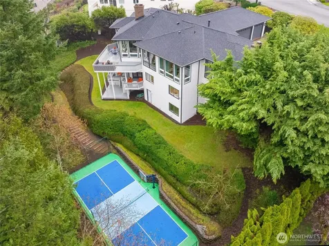 5403 154th Avenue SE Bellevue WA 98006
