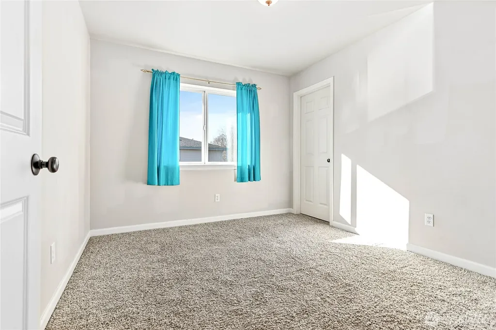 1388 Bayview Court Blaine WA 98230