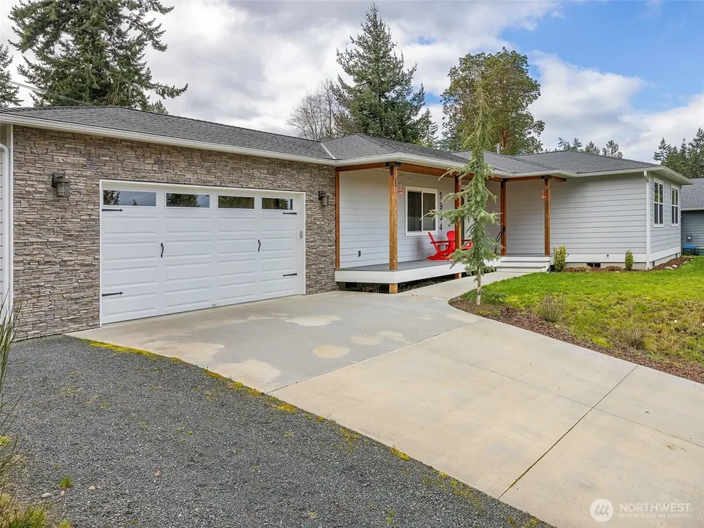 1934 W 8th Street Port Angeles WA 98363