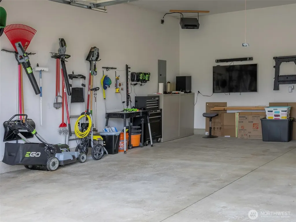 1934 W 8th Street Port Angeles WA 98363