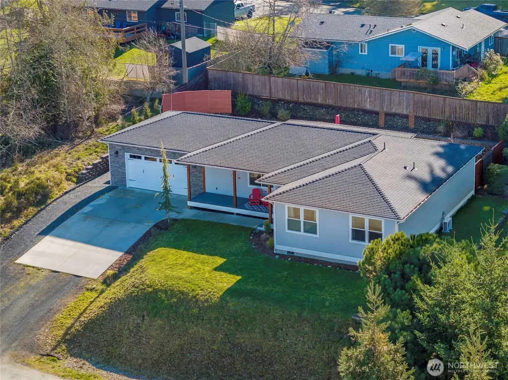 1934 W 8th Street Port Angeles WA 98363
