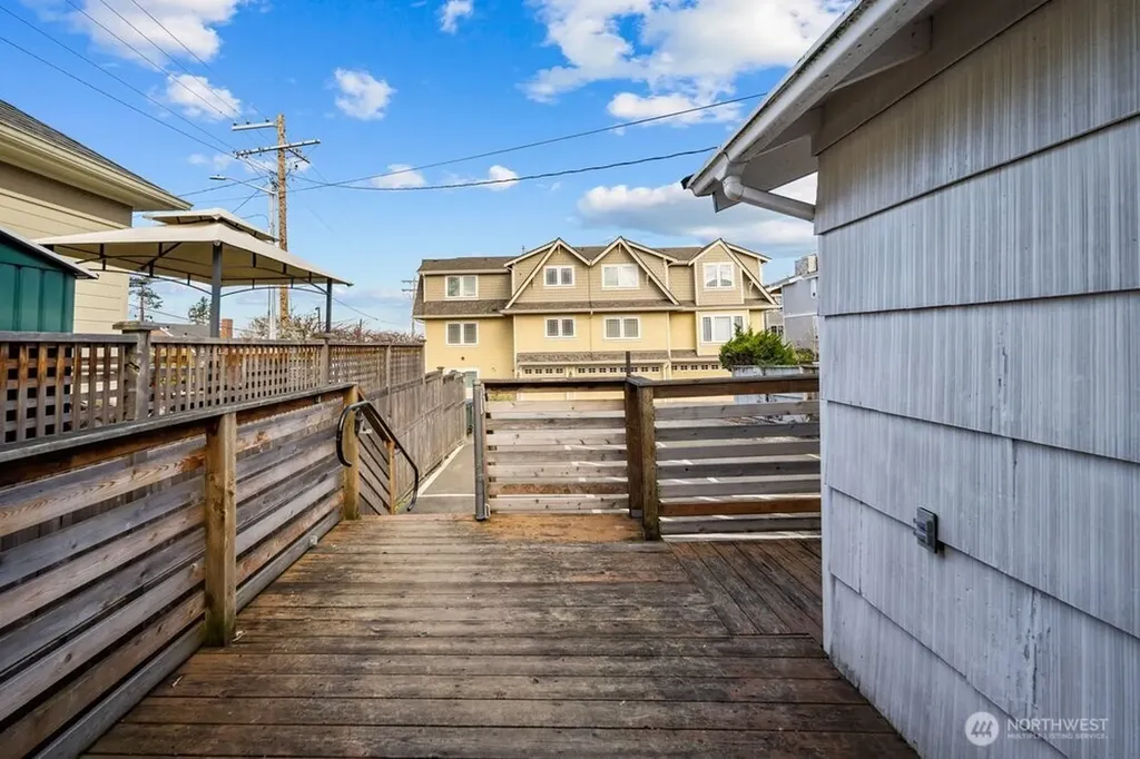 605 Main Street Edmonds WA 98020