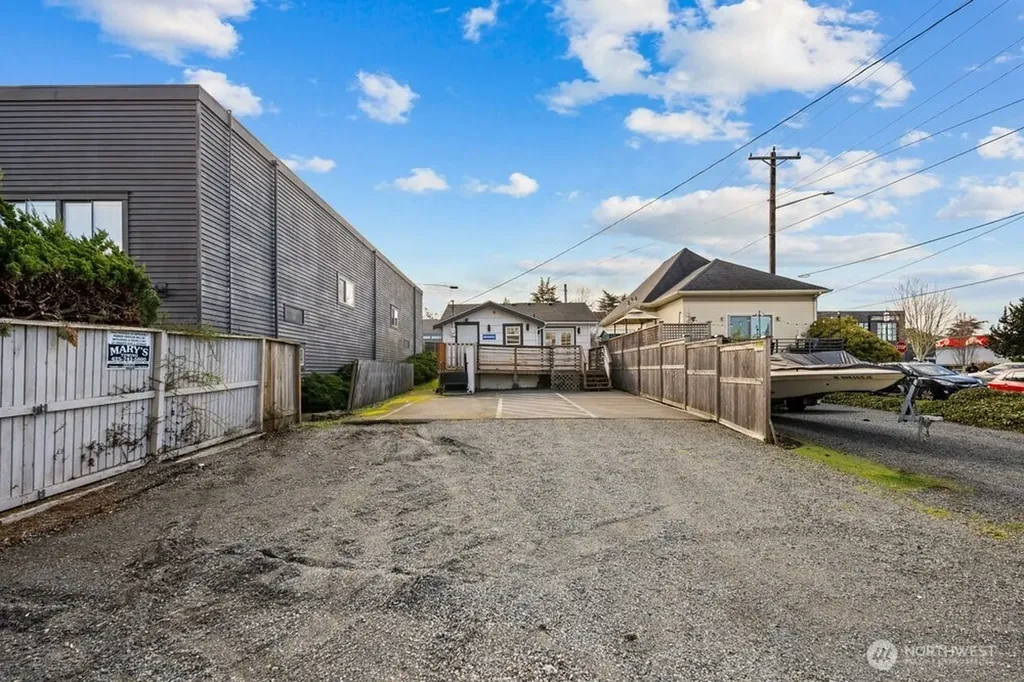 605 Main Street Edmonds WA 98020