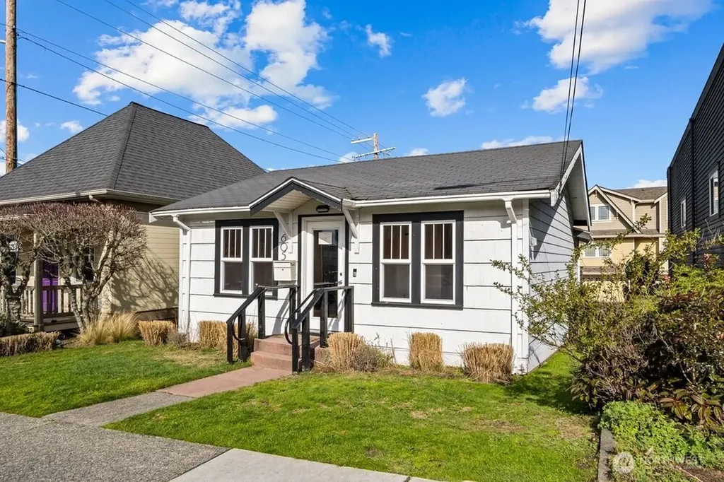 605 Main Street Edmonds WA 98020