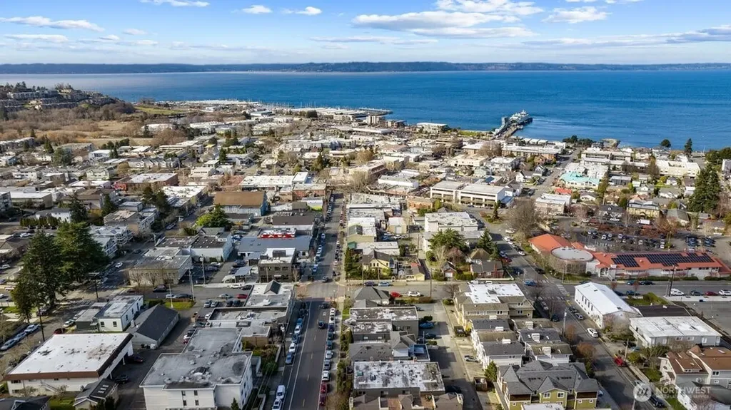 605 Main Street Edmonds WA 98020
