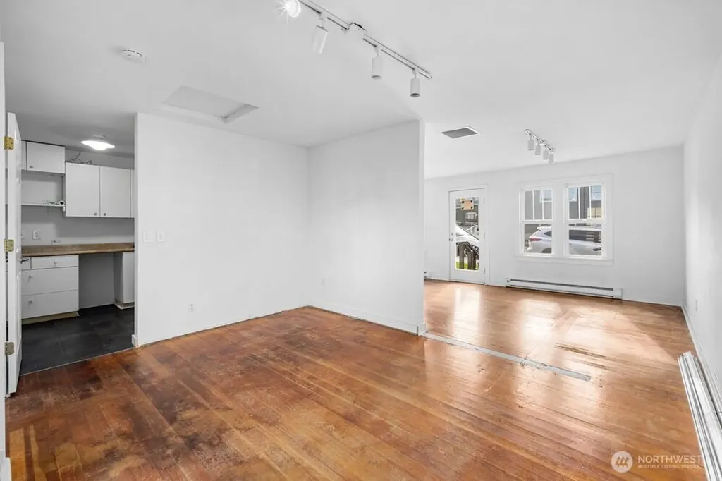 605 Main Street Edmonds WA 98020