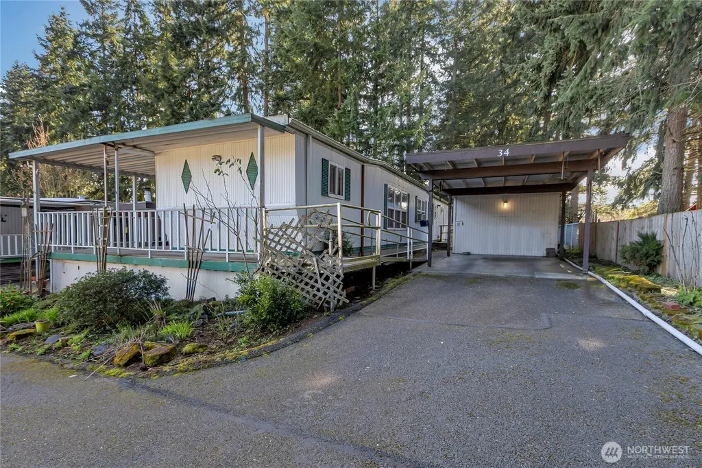 9314 Canyon Road E Puyallup WA 98371