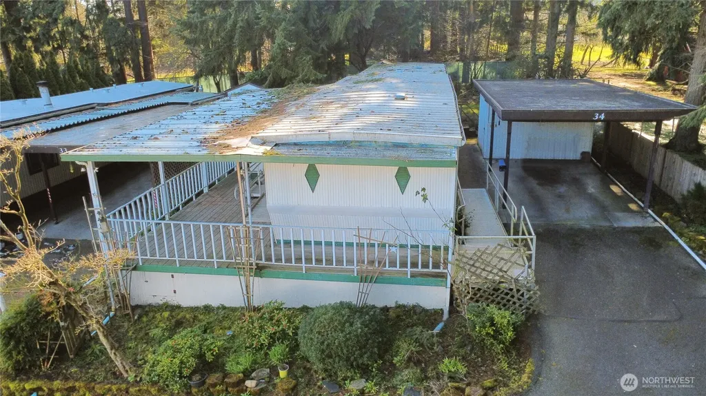 9314 Canyon Road E Puyallup WA 98371