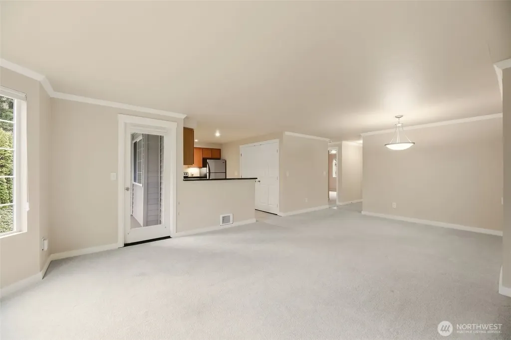 10016 NE 120th Lane Kirkland WA 98034