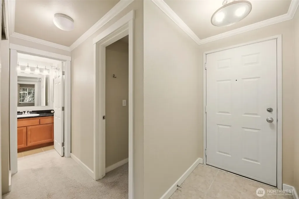 10016 NE 120th Lane Kirkland WA 98034