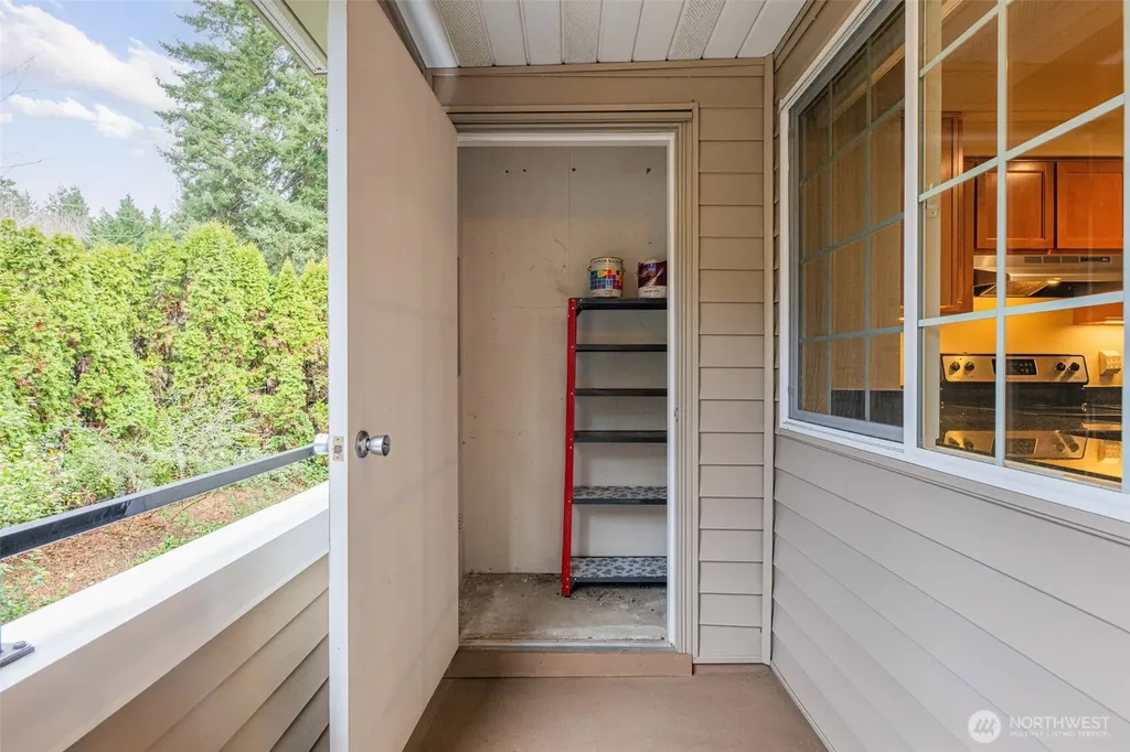 10016 NE 120th Lane Kirkland WA 98034