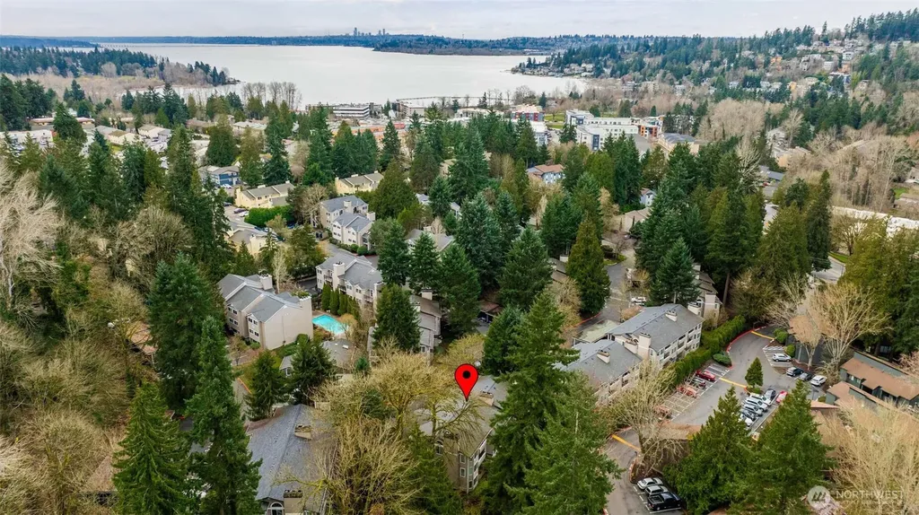 10016 NE 120th Lane Kirkland WA 98034