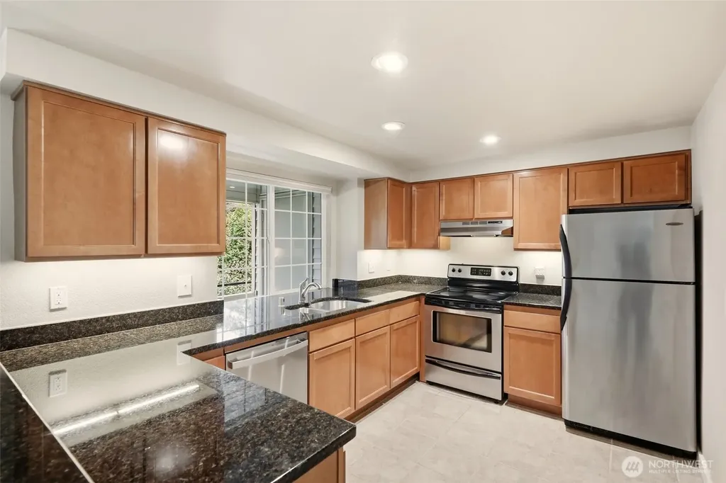 10016 NE 120th Lane Kirkland WA 98034