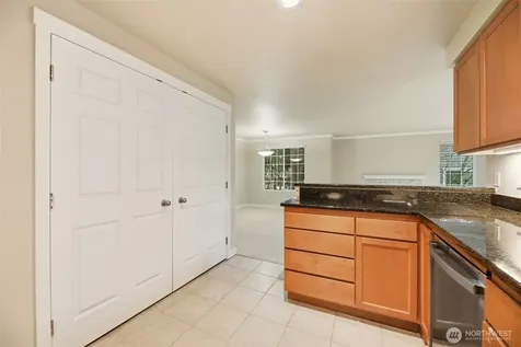 10016 NE 120th Lane Kirkland WA 98034