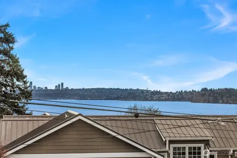 508 10th Avenue W Kirkland WA 98033