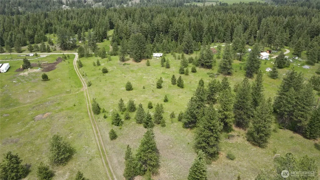 13 Miner's Ridge Road Oroville WA 98844