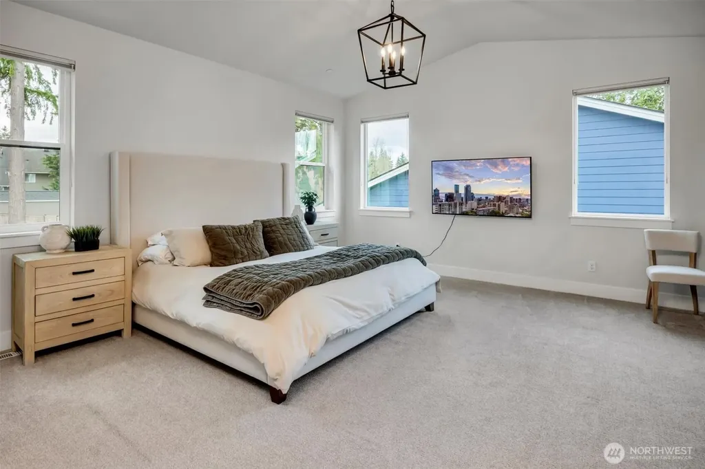 12143 NE 170th Place Bothell WA 98011