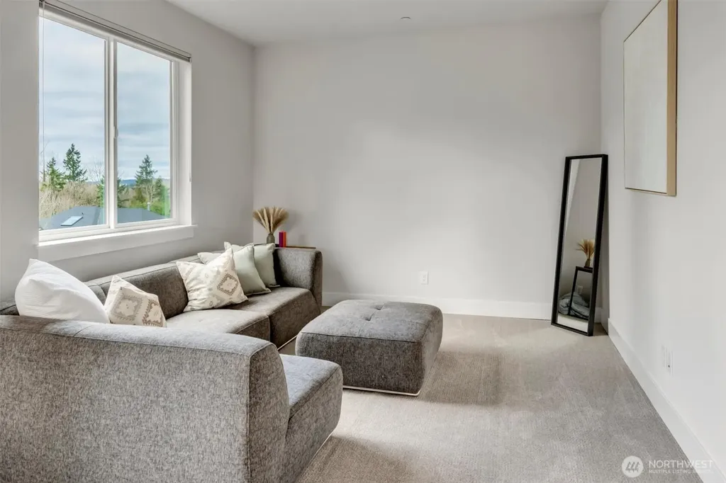 12143 NE 170th Place Bothell WA 98011