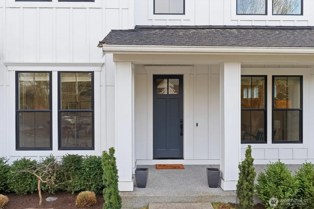 12143 NE 170th Place Bothell WA 98011