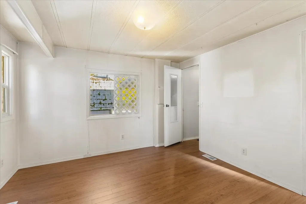 4111 164th Street SW Lynnwood WA 98087