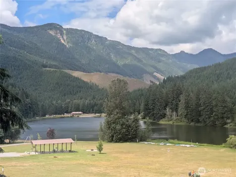 45016 Kachess Trail Concrete WA 98237
