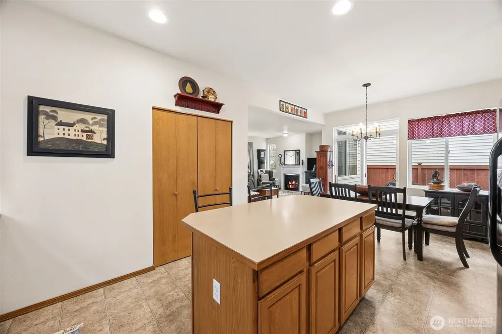 206 Lane Boulevard NW Orting WA 98360