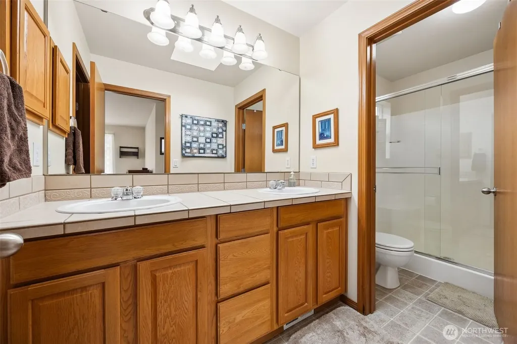 206 Lane Boulevard NW Orting WA 98360