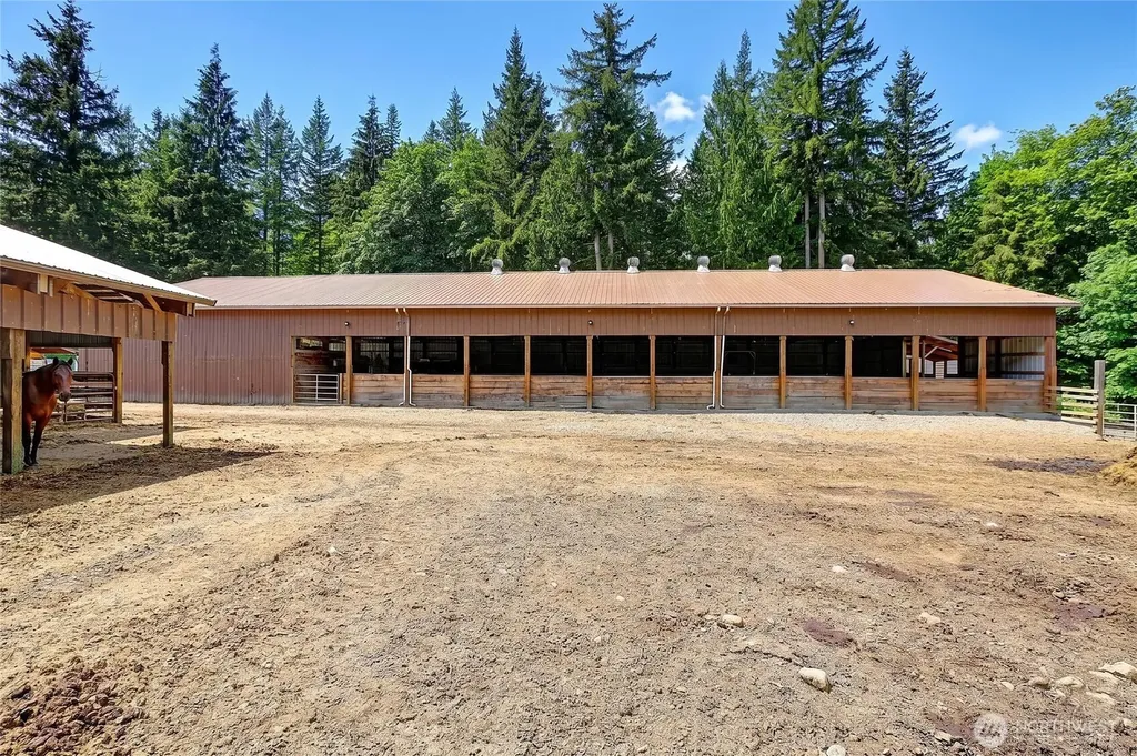 39729 State Route 530 NE Arlington WA 98223