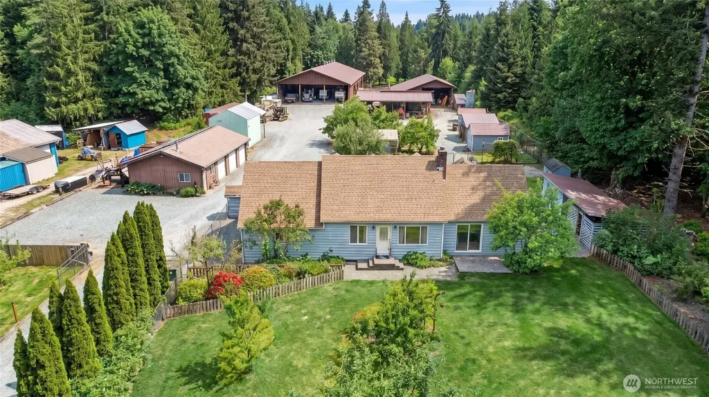 39729 State Route 530 NE Arlington WA 98223