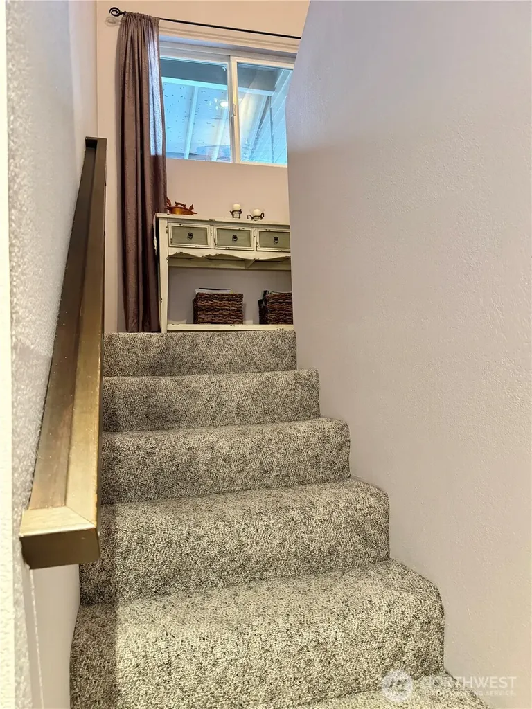 3015 127th Place SE Bellevue WA 98005