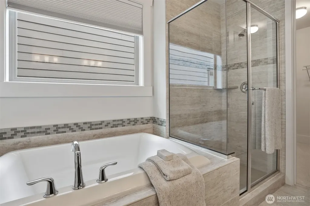 7248 115th Place SE Newcastle WA 98056