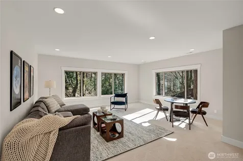 7248 115th Place SE Newcastle WA 98056