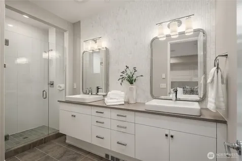 23121 NE 8th Street Sammamish WA 98074