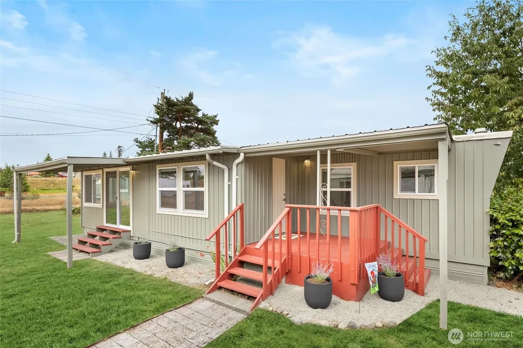 8915 Wilkensen Road SE Yelm WA 98597