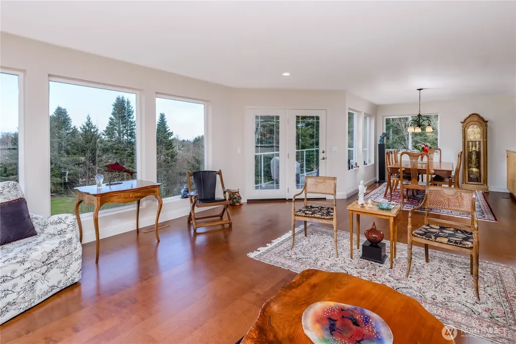 193 Fairway Drive Sequim WA 98382