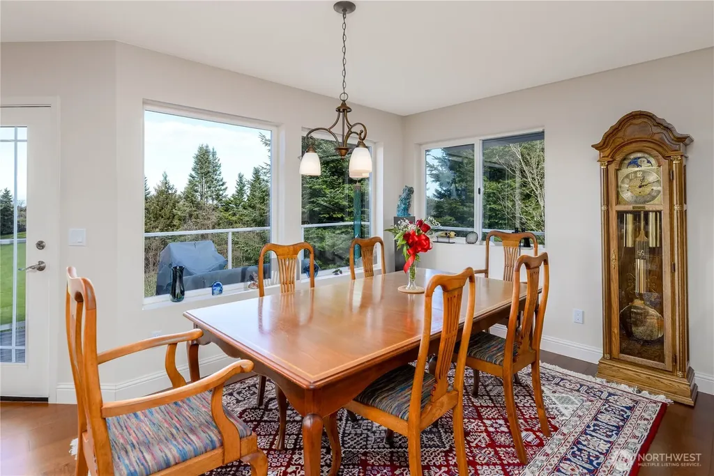 193 Fairway Drive Sequim WA 98382