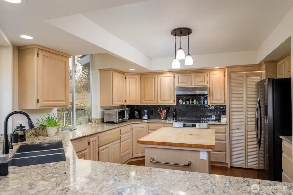 193 Fairway Drive Sequim WA 98382