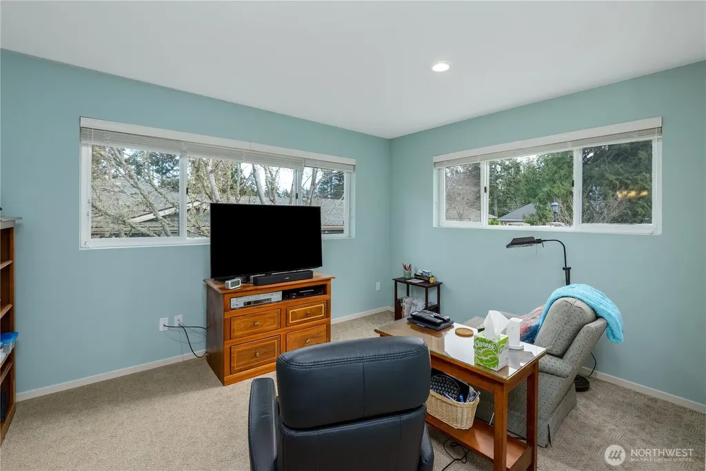 193 Fairway Drive Sequim WA 98382