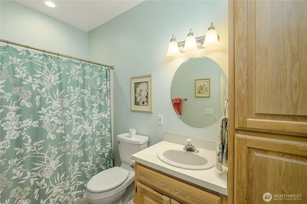 193 Fairway Drive Sequim WA 98382