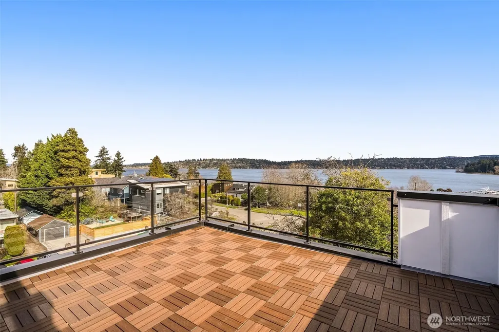 4408 50th Avenue S Seattle WA 98118