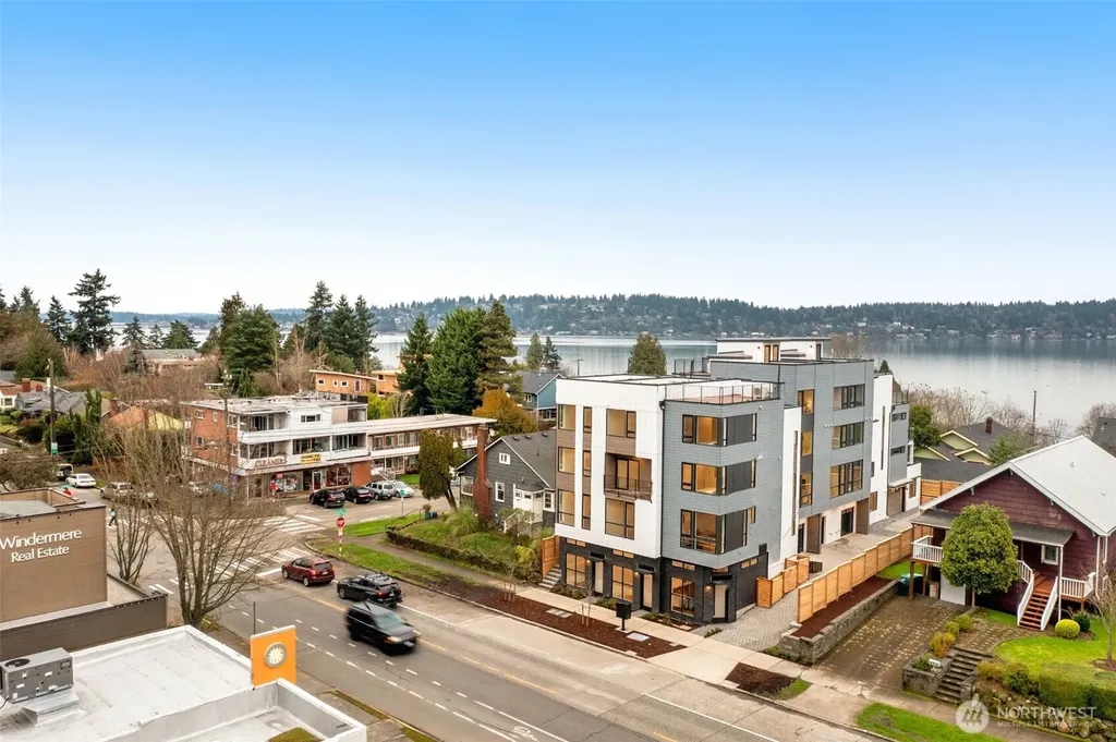 4408 50th Avenue S Seattle WA 98118