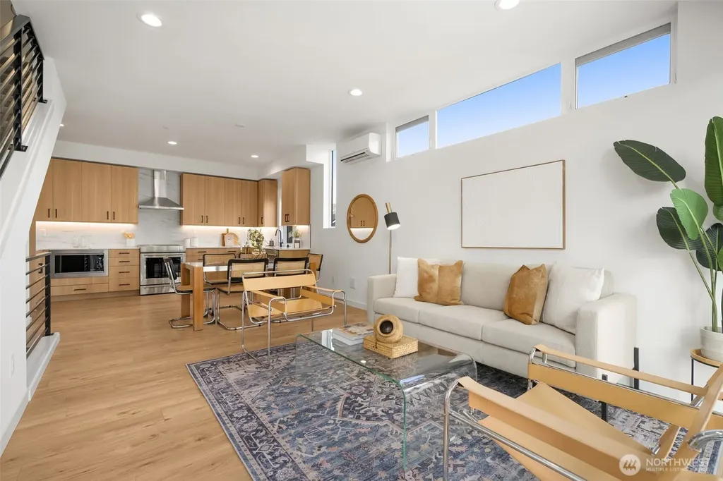 4408 50th Avenue S Seattle WA 98118