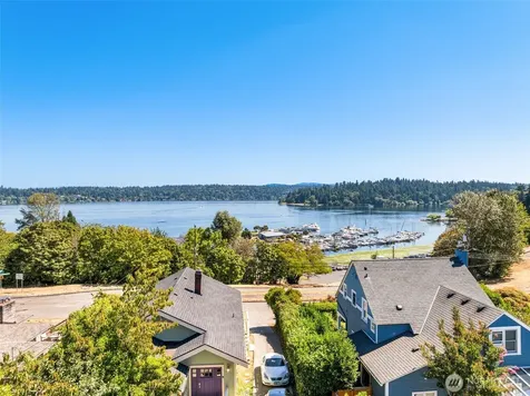 4408 50th Avenue S Seattle WA 98118