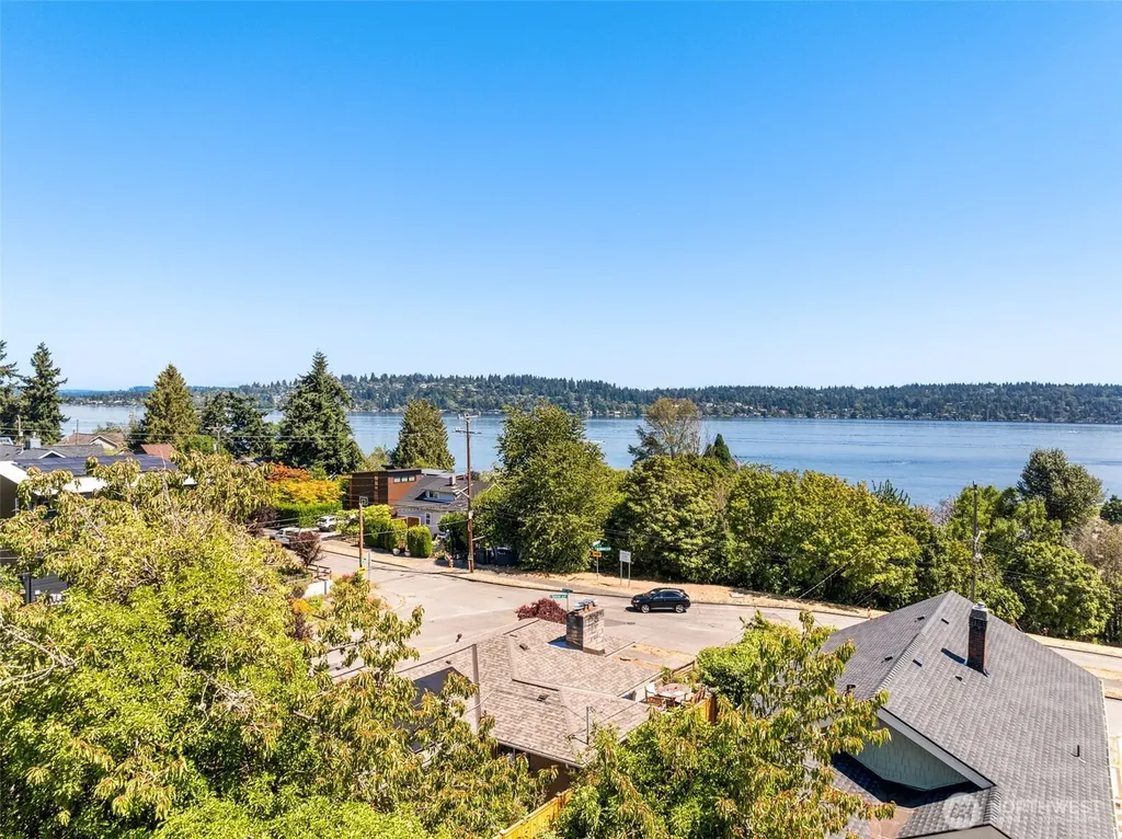 4408 50th Avenue S Seattle WA 98118