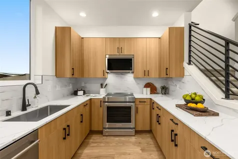 4408 50th Avenue S Seattle WA 98118