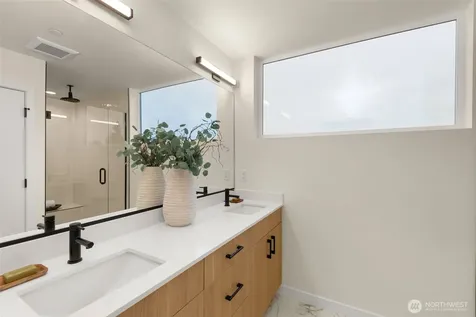 4408 50th Avenue S Seattle WA 98118