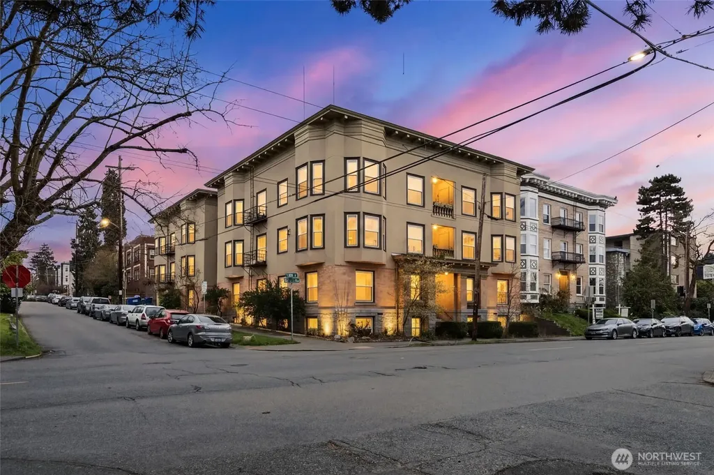 1732 15th Avenue Seattle WA 98122