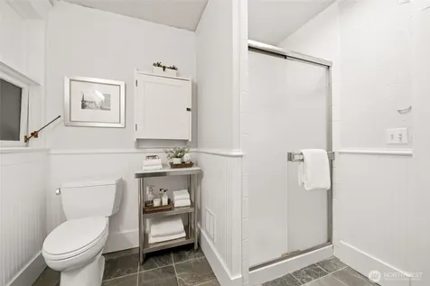 1732 15th Avenue Seattle WA 98122