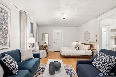 1732 15th Avenue Seattle WA 98122