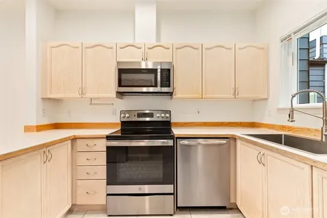 22619 4th Avenue W Bothell WA 98021